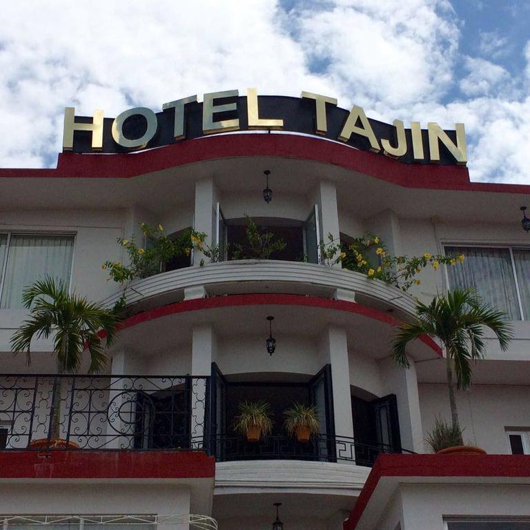 Hotel Tajin Papantla de Olarte Kültér fotó